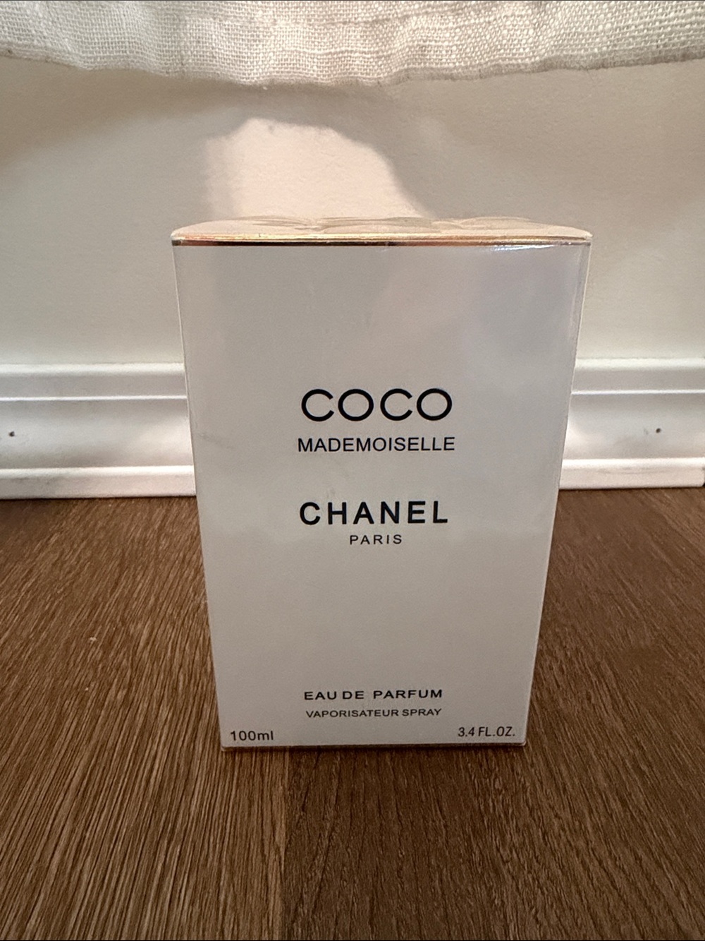 CHANEL Coco Mademoiselle White and Black Box